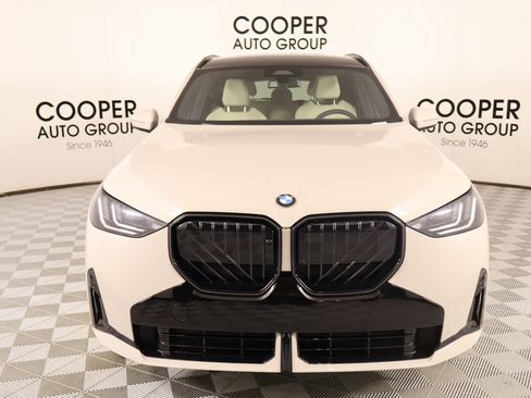 New 2026 BMW X3 xDrive30 w/ Premium Package image 9