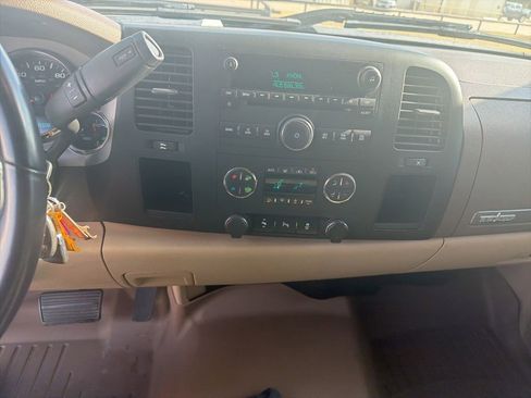 Used 2012 GMC Sierra 1500 SLE w/ Texas Edition image 8