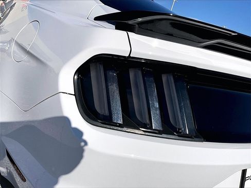 Used 2017 Ford Mustang Shelby GT350 image 21