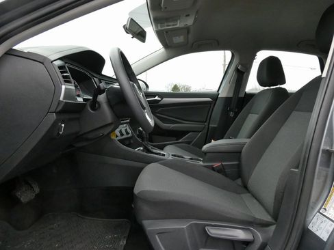 Used 2021 Volkswagen Jetta S image 20