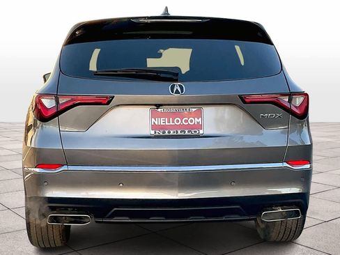 Used 2023 Acura MDX FWD w/ Technology Package image 7