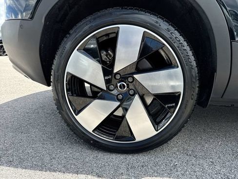 Used 2023 Volvo XC40 Recharge Ultimate w/ Protection Package Premier AWD/4WD image 33