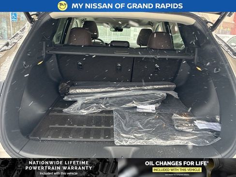 New 2026 Nissan Murano Platinum image 22