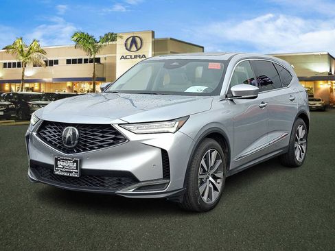 Used 2026 Acura MDX w/ Technology Package AWD/4WD image 3