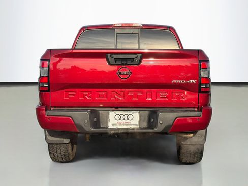 Used 2022 Nissan Frontier PRO-4X w/ Technology Package image 4