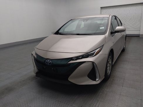Used 2018 Toyota Prius Prime Plus w/ Carpet Mat Package image 15