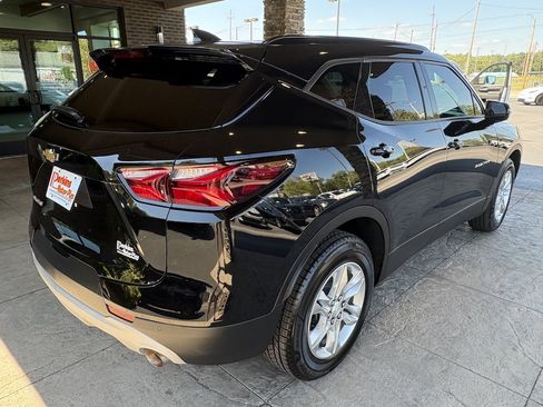 Used 2020 Chevrolet Blazer LT FWD image 6