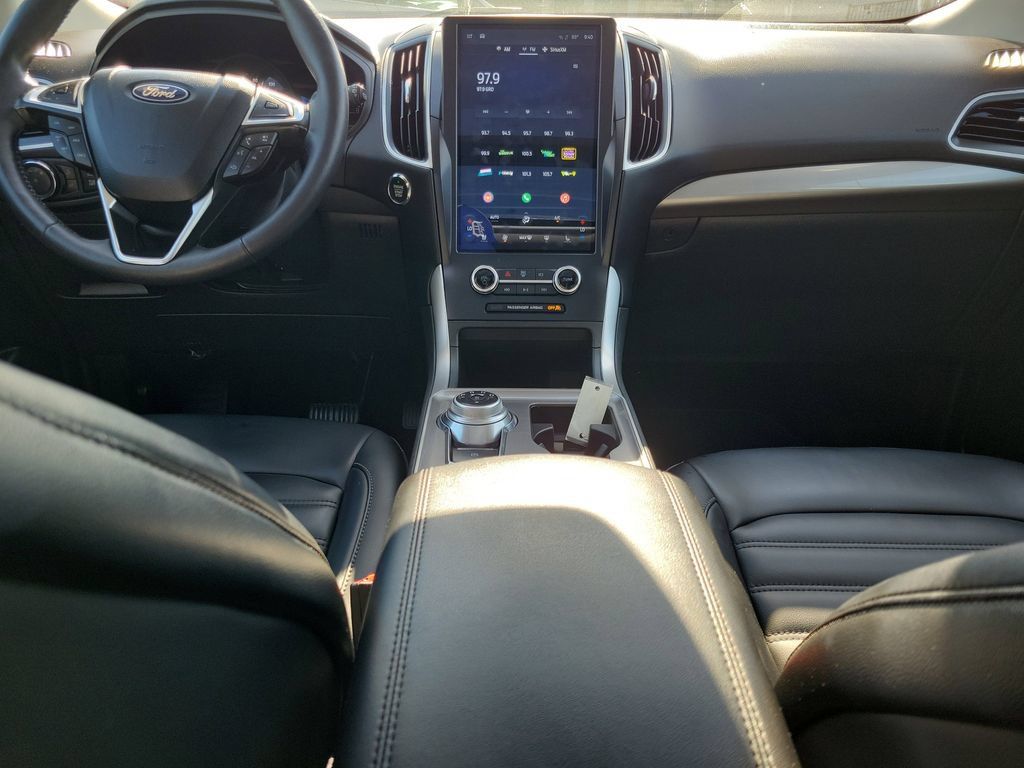 Used 2024 Ford Edge SEL w/ Convenience Package AWD/4WD image 15