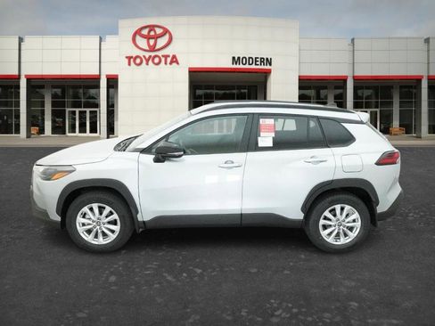 New 2026 Toyota Corolla Cross LE image 8