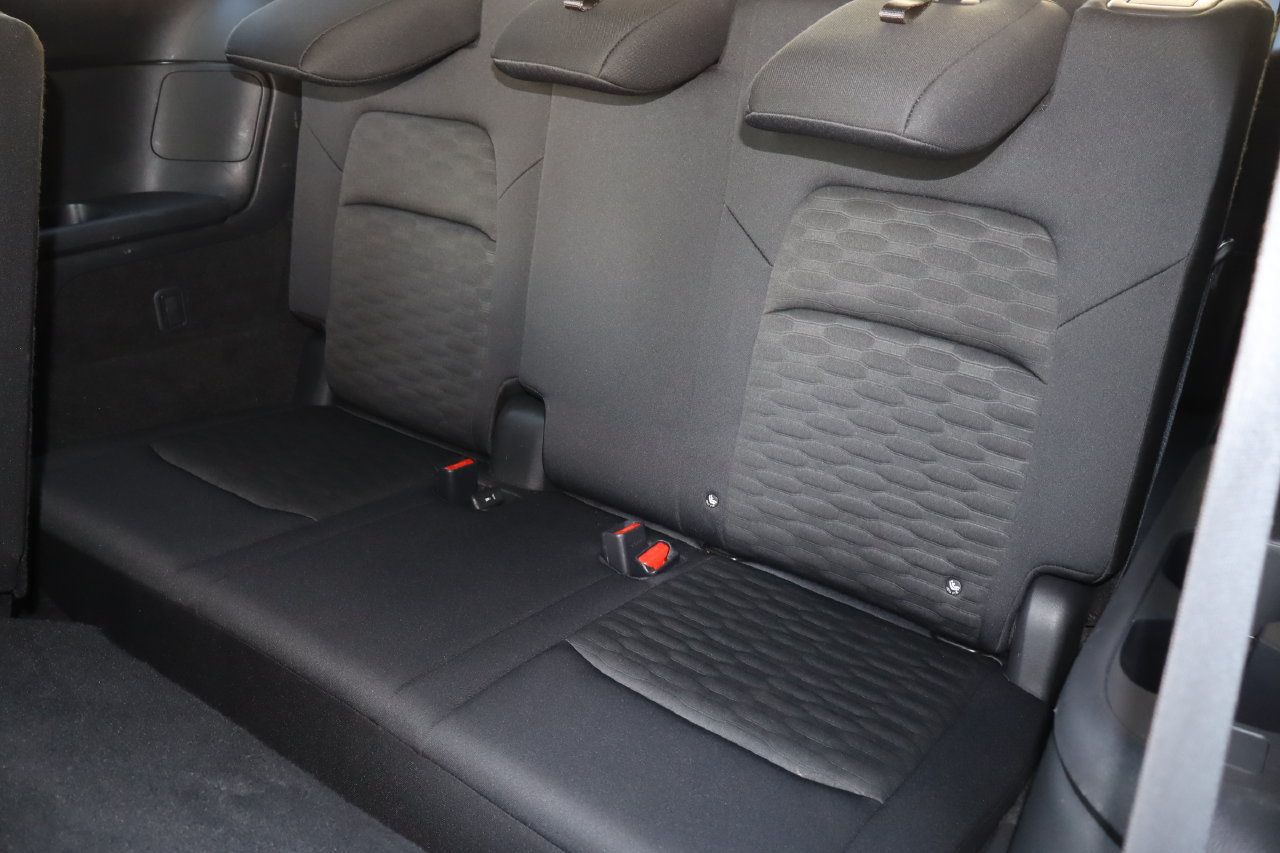 Used 2024 Nissan Pathfinder SV FWD image 6