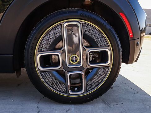 Used 2024 MINI Cooper SE FWD image 14