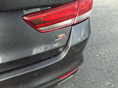 Used 2018 Kia Optima S image 5