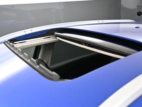 Used 2021 Honda HR-V EX-L image 13