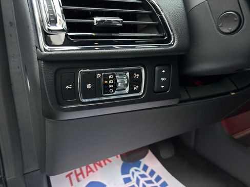 Certified 2024 Lincoln Navigator Reserve image 14