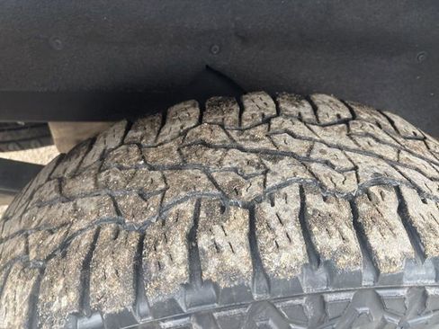 Used 2021 Chevrolet Silverado 1500 LT image 7