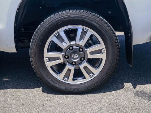 Used 2019 Toyota Tundra 1794 Edition AWD/4WD image 8