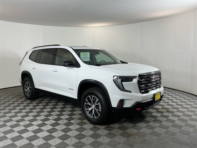 Used 2025 GMC Acadia AT4 w/ Luxury Package AWD/4WD image 3