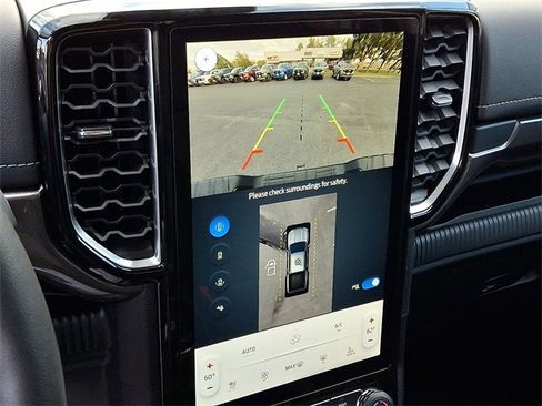 New 2025 Ford Ranger Lariat w/ FX4 Off-Road Package image 13