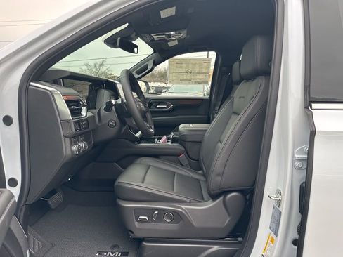 New 2026 GMC Yukon XL Denali AWD/4WD image 17