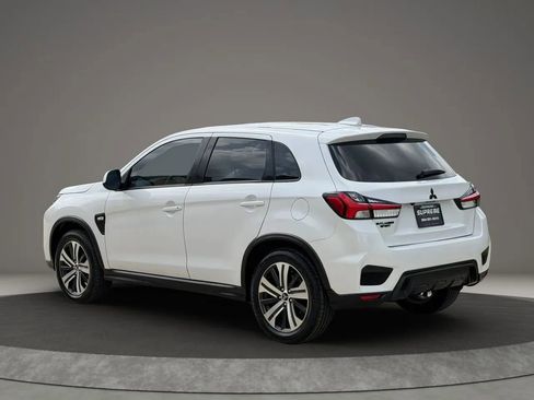 Used 2021 Mitsubishi Outlander Sport ES FWD image 4