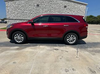 Used 2016 Kia Sorento FWD w/ LX Convenience Package video 2