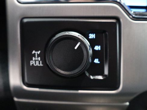 Used 2022 Ford F350 Platinum AWD/4WD image 46