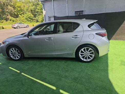 Used 2012 Lexus CT 200h Premium FWD image 7