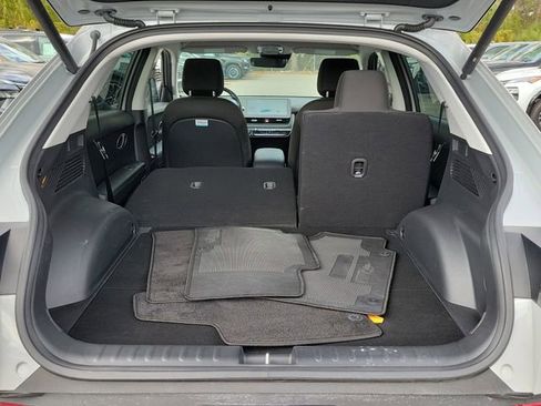 Used 2024 Hyundai Ioniq 5 SEL image 8