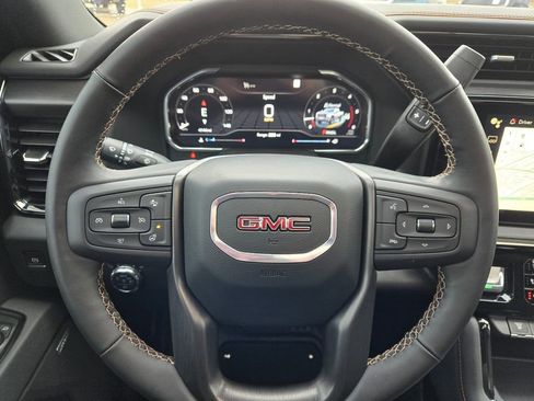 Used 2025 GMC Sierra 2500 AT4 w/ Technology Package image 26