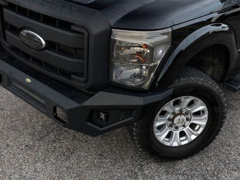 Used 2016 Ford F250 XLT AWD/4WD image 14