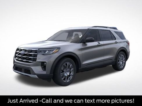 New 2026 Ford Explorer Active w/ Active Comfort Package AWD/4WD image 1