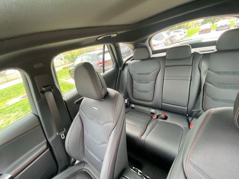 New 2025 Mercedes-Benz GLC 43 AMG 4MATIC image 12