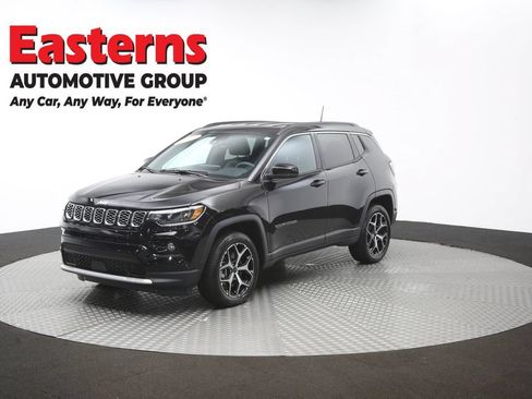 Used 2025 Jeep Compass Limited AWD/4WD image 51