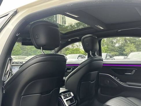 Used 2022 Mercedes-Benz S 580 4MATIC Sedan image 20