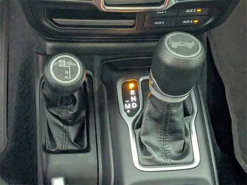 Used 2023 Jeep Wrangler Willys image 20