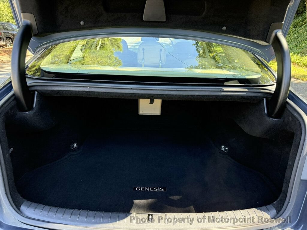 Used 2017 Genesis G80 5.0 Ultimate RWD image 8