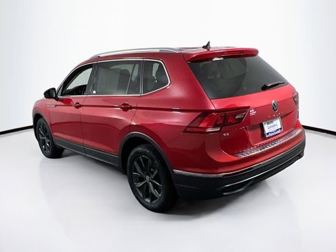 Used 2022 Volkswagen Tiguan SE AWD/4WD image 7