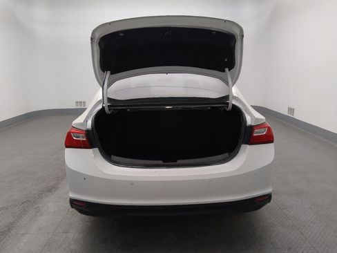 Used 2024 Chevrolet Malibu LS image 29