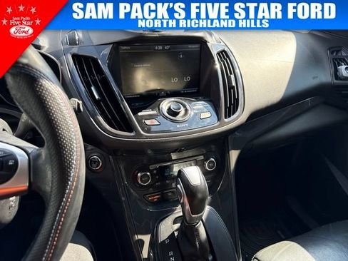 Used 2015 Ford Escape Titanium AWD/4WD image 8