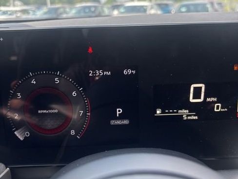 Used 2025 Nissan Kicks SV image 22