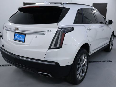 Used 2020 Cadillac XT5 Sportv w/ Platinum Package image 7