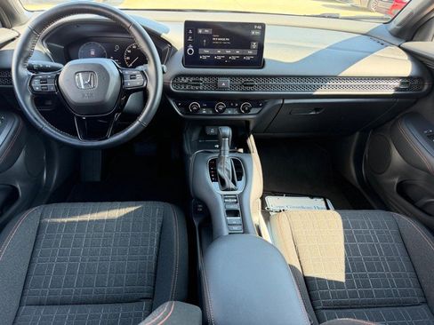 Certified 2026 Honda HR-V Sport image 9