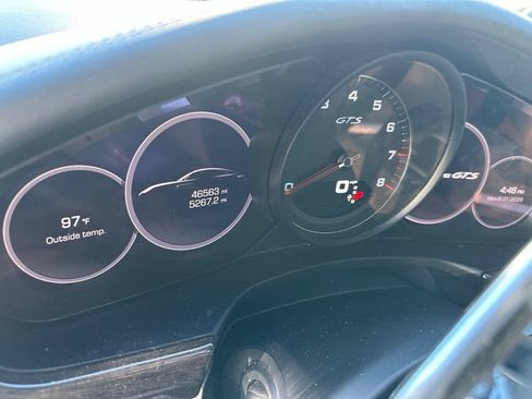 Certified 2021 Porsche Panamera GTS AWD/4WD image 6
