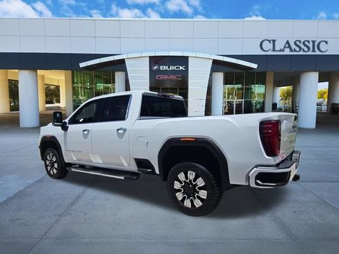 Used 2024 GMC Sierra 2500 Denali w/ Denali Reserve Package AWD/4WD image 6