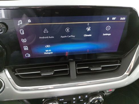 New 2026 Chevrolet Trax LT w/ Driver Confidence Package FWD image 23
