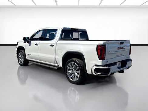 Used 2025 GMC Sierra 1500 Denali w/ Denali Reserve Package AWD/4WD image 8