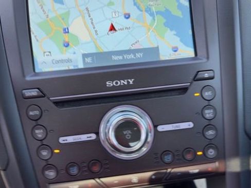 Used 2020 Ford Fusion Energi Titanium image 19