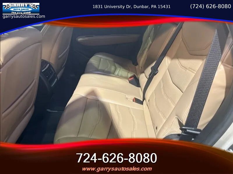 Used 2017 Cadillac XT5 Platinum AWD/4WD image 24