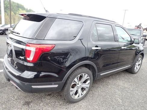 Used 2018 Ford Explorer Platinum AWD/4WD image 6