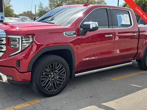 Certified 2024 GMC Sierra 1500 Denali w/ Technology Package AWD/4WD image 3